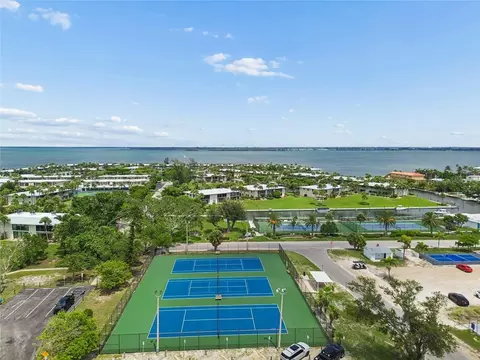 View/Area - 403 63rd St, Holmes Beach, FL 34217 photo 4 of 26