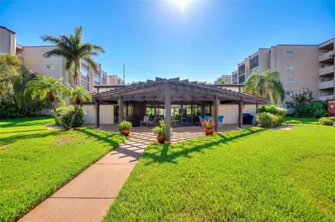 1241 S Martin Luther King Jr Ave #104, Clearwater, FL 33756