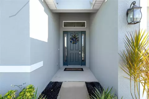 Entry Way - 4316 Sea Marsh Pl, Parrish, FL 34219 photo 1 of 3