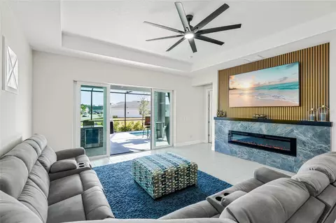 Living - 4316 Sea Marsh Pl, Parrish, FL 34219 photo 1 of 2