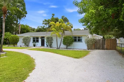 706 18th Avenue Dr W, Palmetto, FL 34221