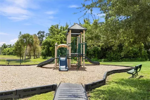 View/Area - 2721 Greenleaf Ter, Parrish, FL 34219 photo 7 of 9
