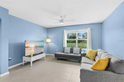 Living - 2721 Greenleaf Ter, Parrish, FL 34219 photo 1 of 3