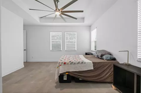Bedroom - 1024 Fernleaf Run, Bradenton, FL 34212 photo 3 of 6
