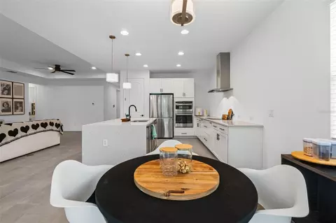 Dining - 1024 Fernleaf Run, Bradenton, FL 34212 photo 3 of 3