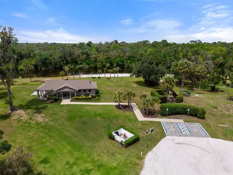 View/Area - 1024 Fernleaf Run, Bradenton, FL 34212 photo 2 of 6
