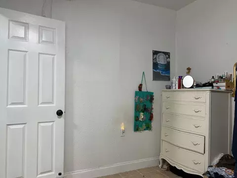 Bedroom - 2015 NW 46th Ave, Okeechobee, FL 34972 photo 8 of 9