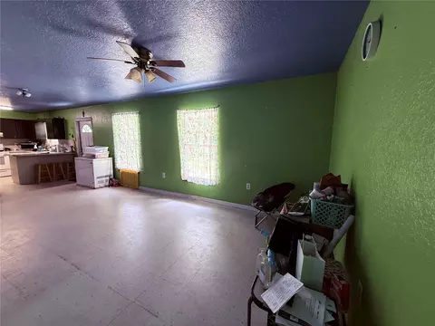 Living - 2015 NW 46th Ave, Okeechobee, FL 34972 photo 1 of 2