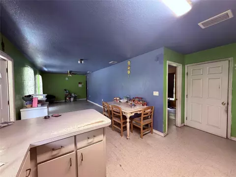 Entry Way - 2015 NW 46th Ave, Okeechobee, FL 34972 photo 1 of 3