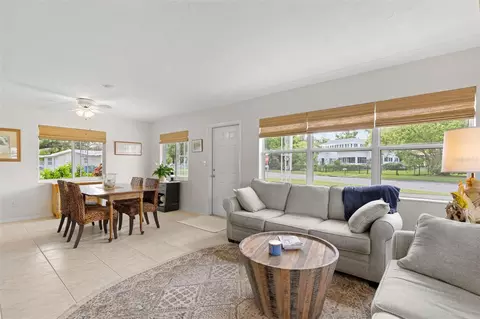 Living - 2237 2nd Ave E, Bradenton, FL 34208 photo 1 of 1