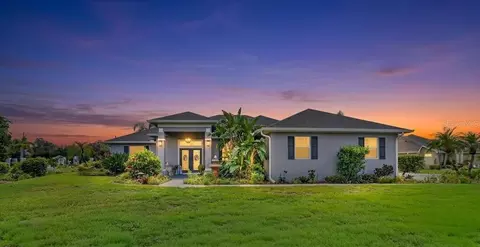 2000 Jasmine Way, North Port, FL 34287