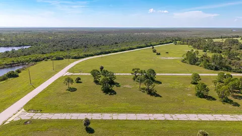 12368 Croker Ct, Placida, FL 33946 photo 2