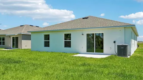 Exterior - 1142 Bourbon Ave, Parrish, FL 34219 photo 3 of 7