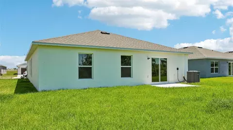 Exterior - 1142 Bourbon Ave, Parrish, FL 34219 photo 2 of 7