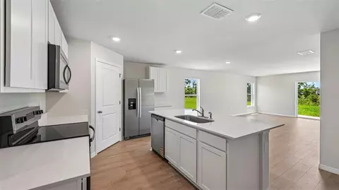 Kitchen - 1142 Bourbon Ave, Parrish, FL 34219 photo 1 of 5