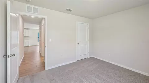 Bedroom - 1142 Bourbon Ave, Parrish, FL 34219 photo 5 of 11