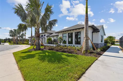 Exterior - 18135 Cherished Loop, Bradenton, FL 34211 photo 5 of 10