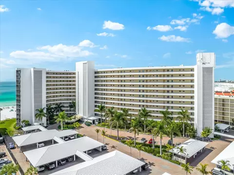 6300 Midnight Pass Rd #403, Sarasota, FL 34242