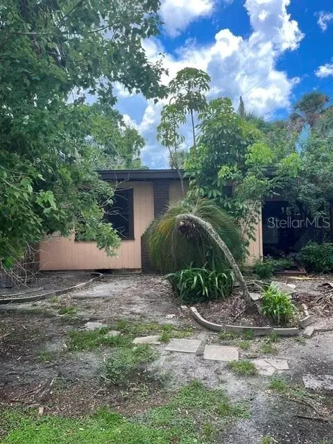 614 Calle De Peru, Sarasota, FL 34242