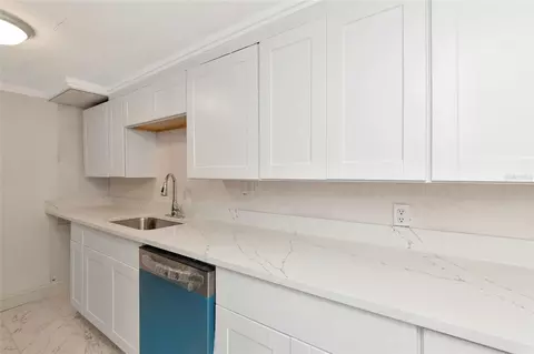 Kitchen - 416 27th Ave W, Bradenton, FL 34205 photo 1 of 3