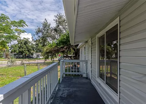 Exterior - 416 27th Ave W, Bradenton, FL 34205 photo 4 of 6