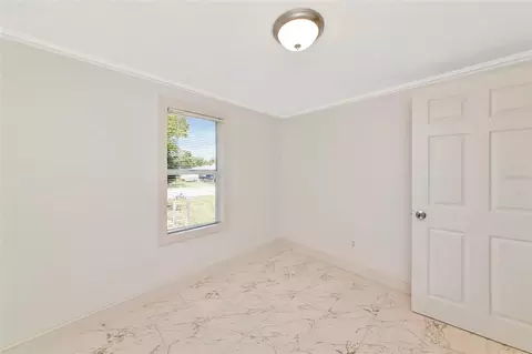 Bedroom - 416 27th Ave W, Bradenton, FL 34205 photo 2 of 8
