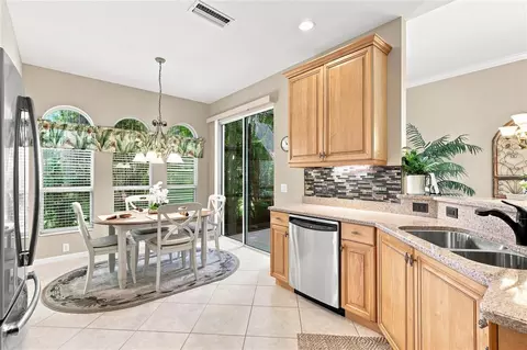 Kitchen - 11634 Old Cypress Cv, Parrish, FL 34219 photo 5 of 8