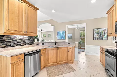 Kitchen - 11634 Old Cypress Cv, Parrish, FL 34219 photo 4 of 8