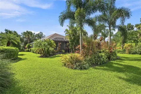 Exterior - 11634 Old Cypress Cv, Parrish, FL 34219 photo 8 of 10
