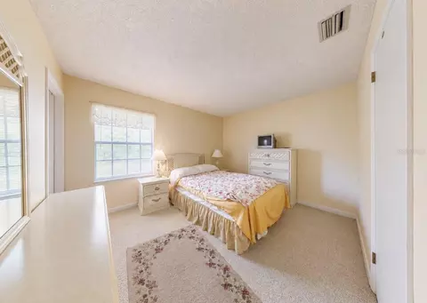 Bedroom - 2336 Java Plum Ave, Sarasota, FL 34232 photo 3 of 4