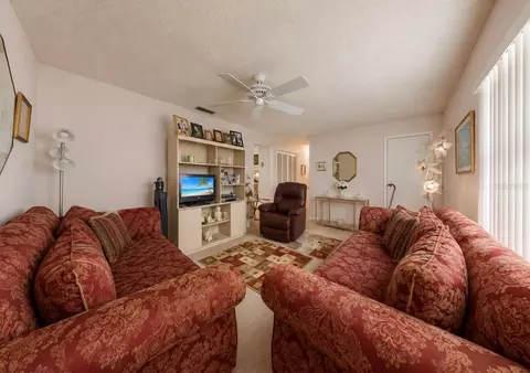 Living - 2336 Java Plum Ave, Sarasota, FL 34232 photo 2 of 6