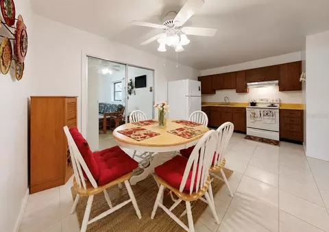Dining - 2336 Java Plum Ave, Sarasota, FL 34232 photo 1 of 1