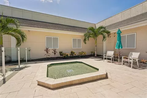 Exterior - 403 Lansbrook Dr, Venice, FL 34292 photo 18 of 21