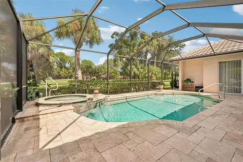 Exterior - 403 Lansbrook Dr, Venice, FL 34292 photo 6 of 21