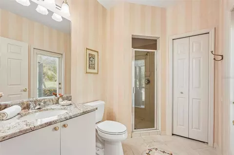 Bath - 403 Lansbrook Dr, Venice, FL 34292 photo 7 of 9