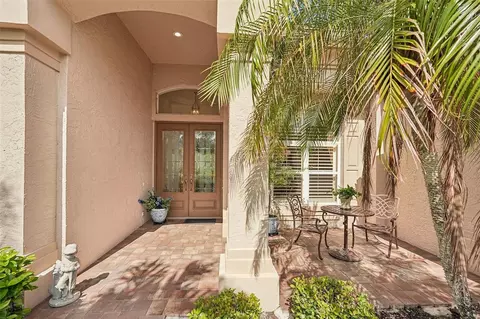 Exterior - 403 Lansbrook Dr, Venice, FL 34292 photo 3 of 21
