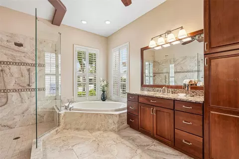 Bath - 403 Lansbrook Dr, Venice, FL 34292 photo 2 of 9