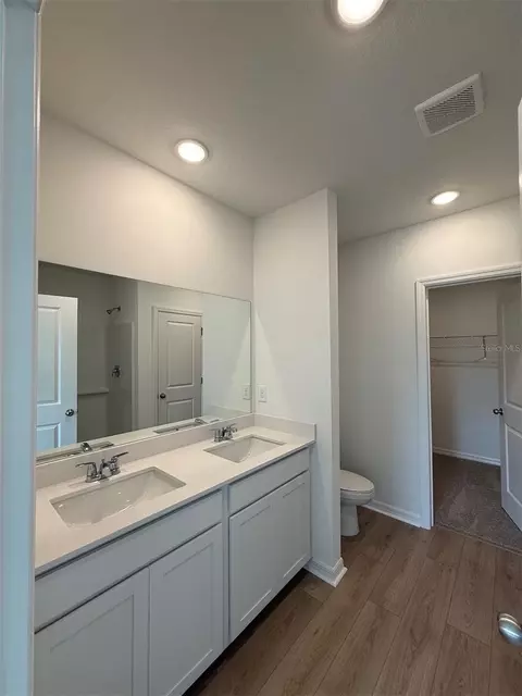 Bath - 13025 Red Deer Pl, Parrish, FL 34219 photo 1 of 2