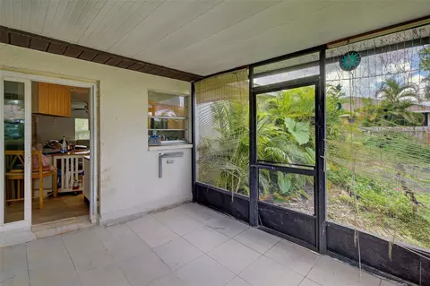 Exterior - 355 Trinity Rd, Venice, FL 34293 photo 13 of 13
