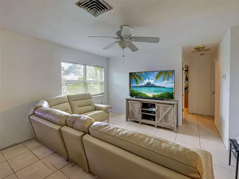 Living - 355 Trinity Rd, Venice, FL 34293 photo 2 of 2