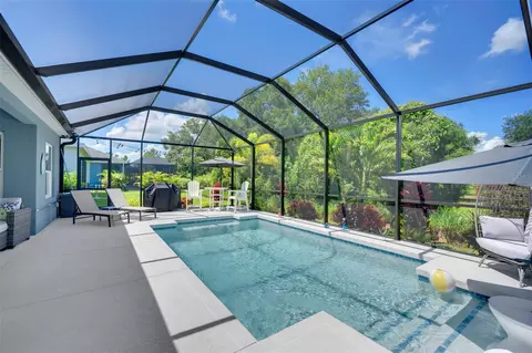 Exterior - 3321 Woodmont Dr, Parrish, FL 34219 photo 8 of 13