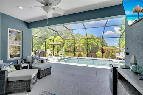 Exterior - 3321 Woodmont Dr, Parrish, FL 34219 photo 6 of 13
