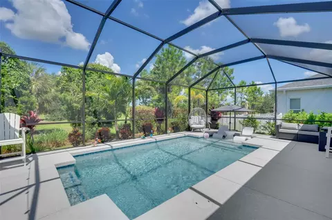 Exterior - 3321 Woodmont Dr, Parrish, FL 34219 photo 10 of 13