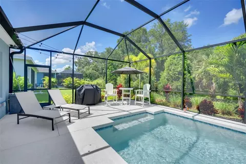 Exterior - 3321 Woodmont Dr, Parrish, FL 34219 photo 9 of 13