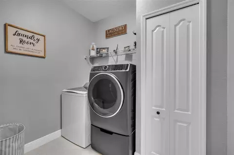 Other - 3321 Woodmont Dr, Parrish, FL 34219 photo 12 of 13