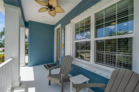 Exterior - 3321 Woodmont Dr, Parrish, FL 34219 photo 5 of 13