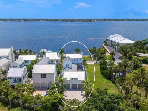 4024 11th Street Ct W, Palmetto, FL 34221