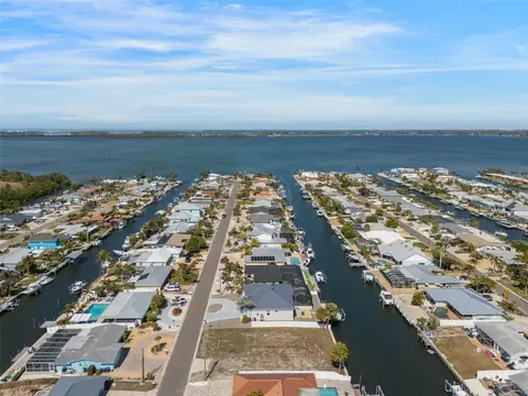 4007 Coconut Ter, Bradenton, FL 34210 photo 6