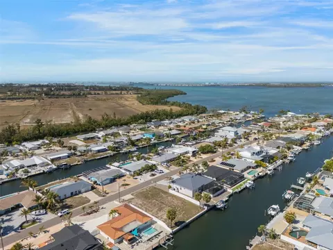 4007 Coconut Ter, Bradenton, FL 34210 photo 7