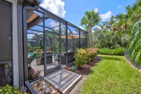 Exterior - 7608 Viola Loop, Bradenton, FL 34202 photo 9 of 16